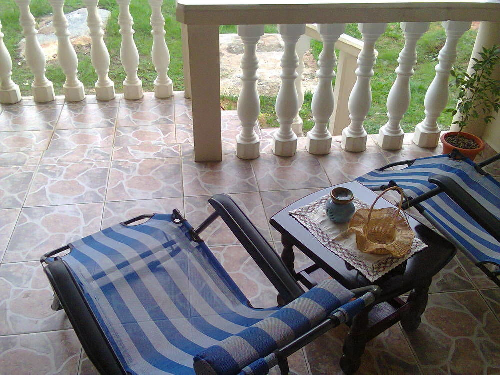 Villa Bethlehem Self-Catering Anse Boileau Exterior photo