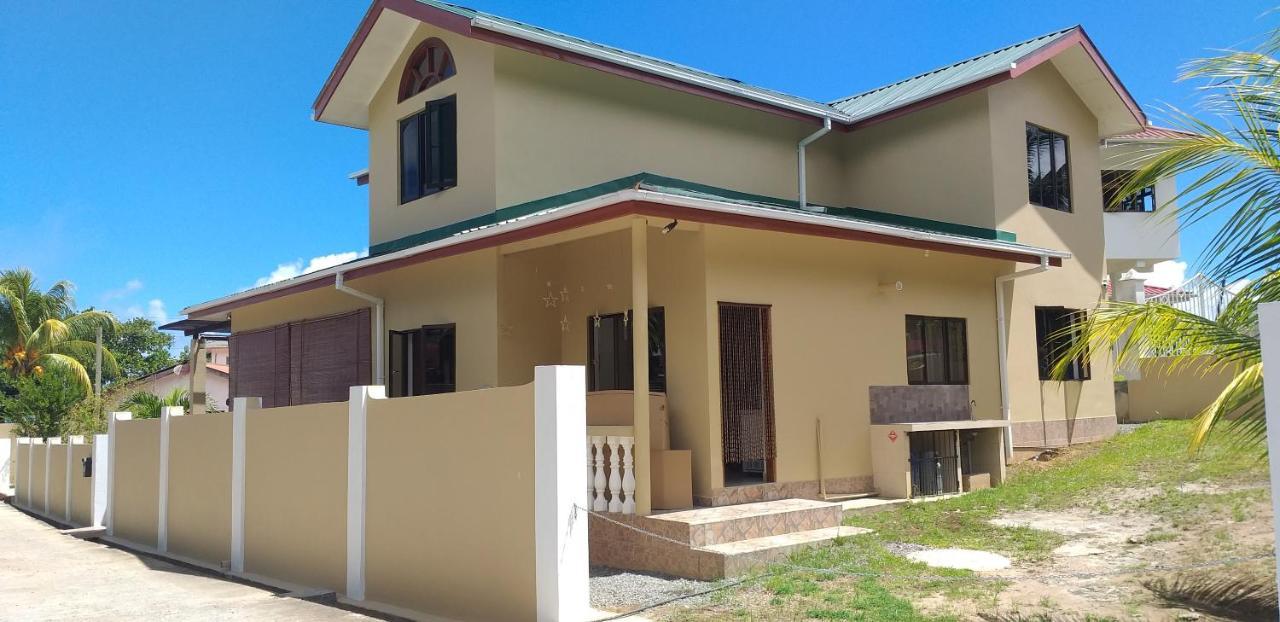 Villa Bethlehem Self-Catering Anse Boileau Exterior photo